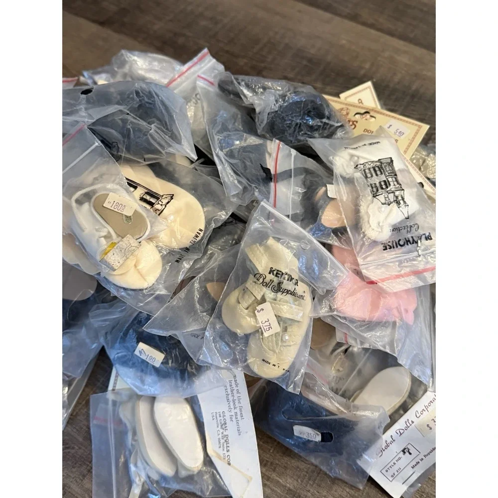 New Huge Lot 100 Vintage Baby Doll Shoes Kemper, Playhouse, Tallina's Dollmaking